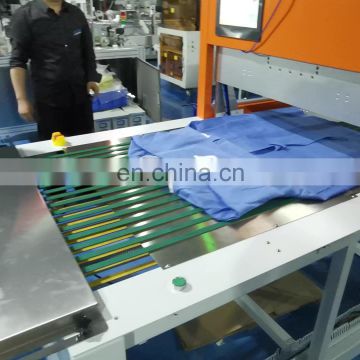 Factory automation scrub suit surgical disposable surgical suit surgical suite non woven folding packaging machine