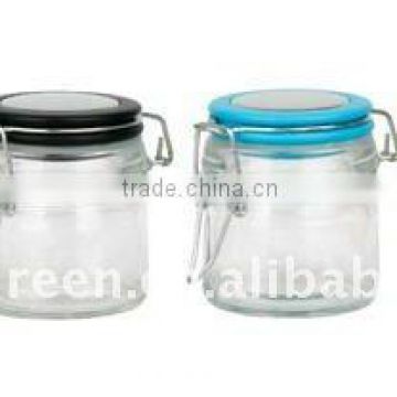 Glass storage jar with plastic lid (LB108SS)