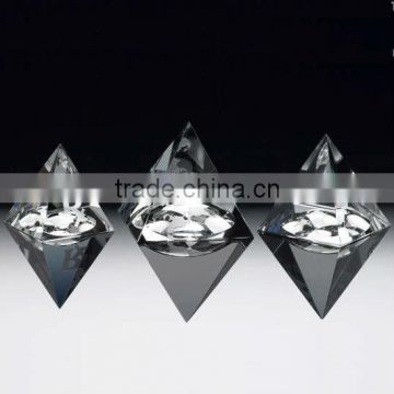 3d laser crystal glass pyramid