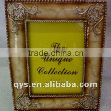 hot selling resin frame toy photo frames love