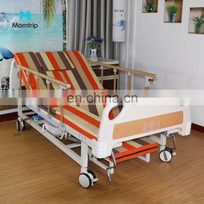 Metal Patient Bed Medical Equipment Hospital Furniture Disabled Turning Nursing Fowlers Bed with Toilet