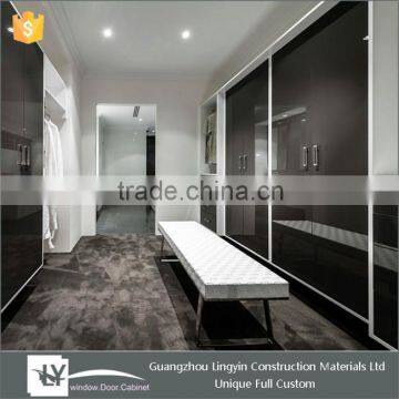 2015 Lingyin customized company indian wardrobe designs with sliding glass door