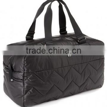 wholesale custom quilted lightweight polyester gym duffel bag with yoga holder sport tote bag