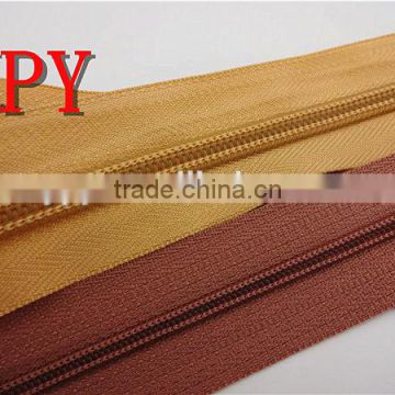 Colored nylon zippers wholesale by zipper manufacturer