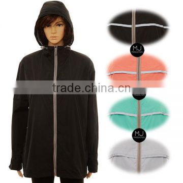 China Factory Windproof Hood Womens Rain Coat
