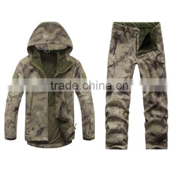 Outdoor soft shell winter camouflage clothing