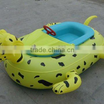 professional design motorized inflatable water boat electric bumper boat