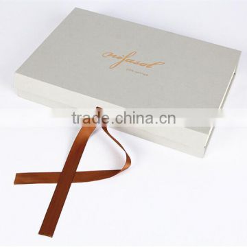 Custom Luxury Magnet Flap Cardboard Gift Packaging Box With Ribbon
