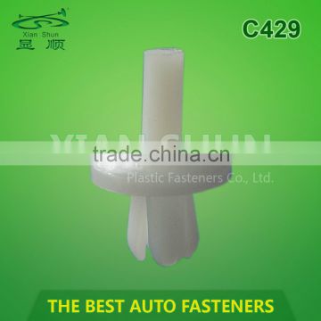 Retainer Auto Clip Plastic Fastener