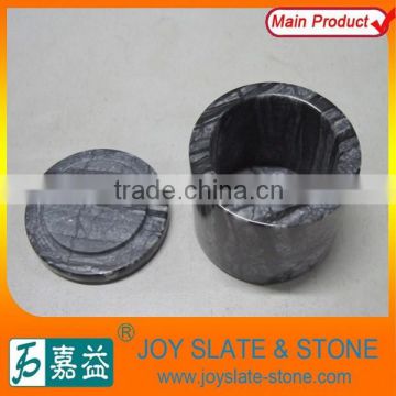 Rond shaped black marble candle holders with lid