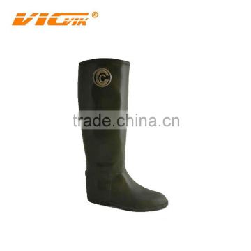 New design riding boots with metal button ladies rubber rain boots