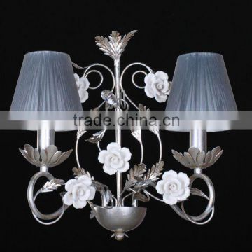 Silver foil iron body ceramic flower wall lamp