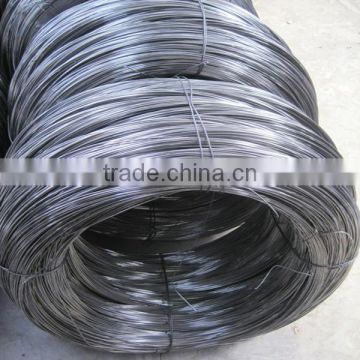 Pipe with prestressed cold drawn steel wire