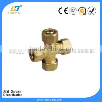 Brass female 4 way pipe fitting
