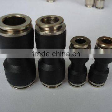 PLASTIC PNUEMATIC FITTINGS