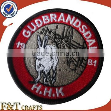lastest round shape custom embroidery patch trucker cap badges for clothes