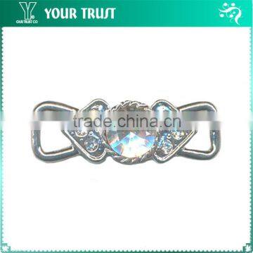 2MM 8MM Clear Cystal Rhinestone Two Heart Connector Rhodium Metal Belt Buckle