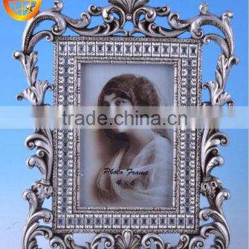 Silver color finished love photo frame