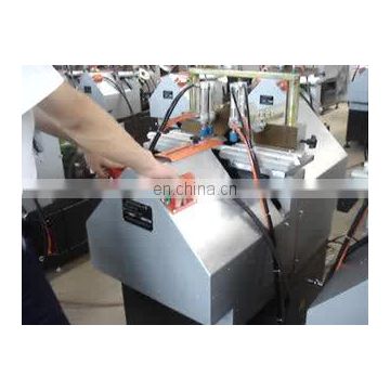 Cutting machine for glass bead for window machinery