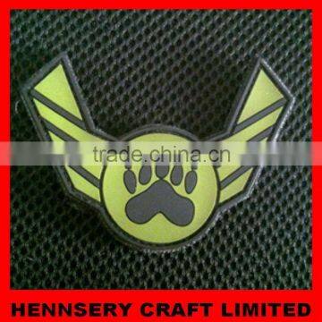 Soft pvc customized embossed logo cap badge