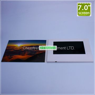 Fashional Folder Paper Card 7 inch LCD Screen Card / Video Greeting Card / Video brochure/video book