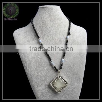 Chuny Beads Design Vintage Necklace
