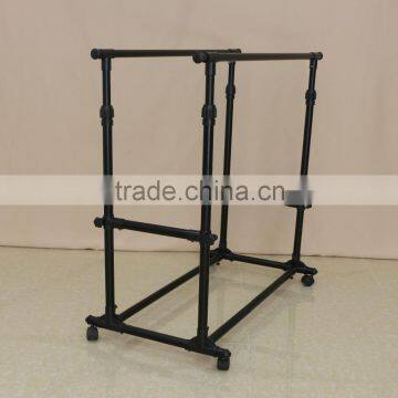 Adjustable metal display hanging rack with wheels