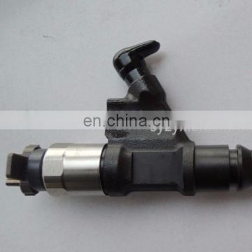 095000-6700 Good Quality fuel injector nozzle