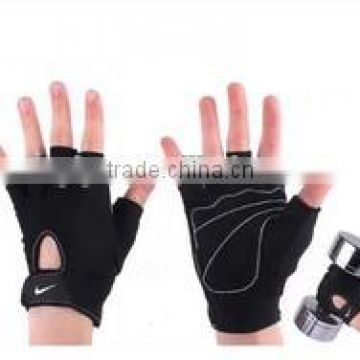 [Gold Supplier] HOT SALE! High quality Sports gloves / Half Finger Fitness Gym Gloves                        
                                                Quality Choice