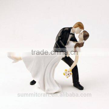 Resin sweet couple cake topper wedding