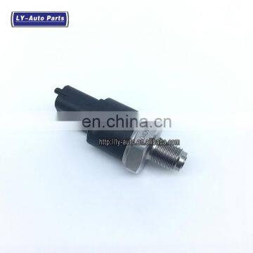 Replacement Auto Spare Parts Common Fuel Pressure Sensor Switch OEM 0281002405 For Renault Trucks BMW Wholesale Guangzhou