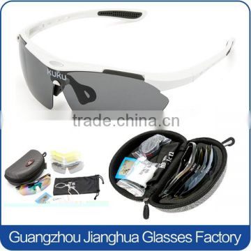 White frame popualr design anti glare polarized sports cycling sunglasses with logo lens spare lens