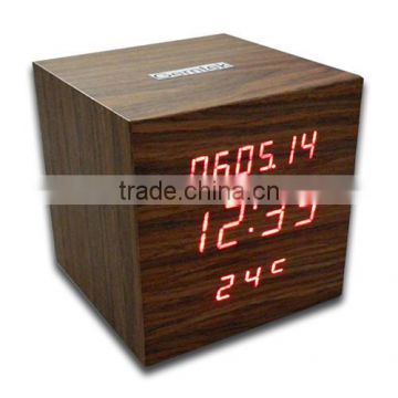 WL0833 LED Digital Snooze Function Indoor Wooden Alarm Clock