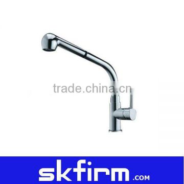 Deck Mounted Pull Out Spray Kitchen Faucet