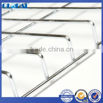 Wire mesh shelves