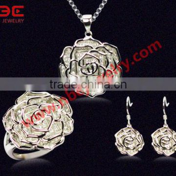2013 newest hot sale gorgeous 925 silver jewelry set,ornate rose design wax micro pave setting 925 sterling silver jewellery set