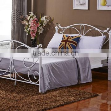 latest metal king bed with crystal ball