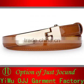 Genuine Leather High Quality Fashion Ladies Belt with Plate Buckle