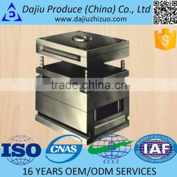 OEM and ODM guaranteed delivery making a plastic injection mold