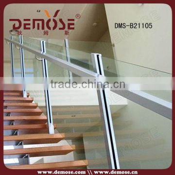 wooden stair balustrade/tempered glass aluminum balustrade with post