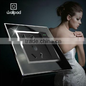 Factory Luxury Wallpad Black Waterproof Acrylic Glass 110~250V Electrical 5 2 Pin triple Austrilia Wall Socket 220V