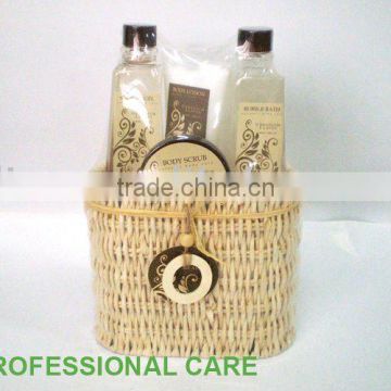 Beauty and Nourishing skin care/skin care product/bathroom set