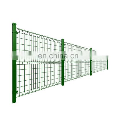 Online shopping cheap and hot sales welded wire mesh fence uae market