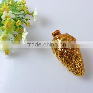 Made in China OEM LOGO available colorful high borosilicate glass grape light christmas decorations outdoor