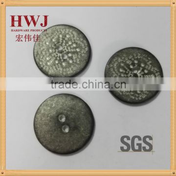 21mm 2 holes button with engraved logo