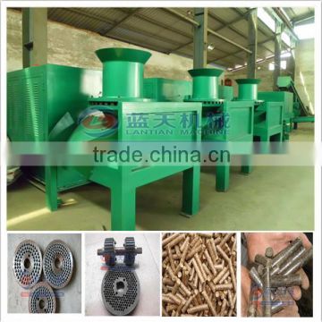 Professional manufacturer wood sawdust pelleting machine ring die wood pellet machine