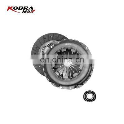 Car Spare Parts Clutch Kit For RENAULT 8200438285 For RENAULT 7701475555 Car Mechanic