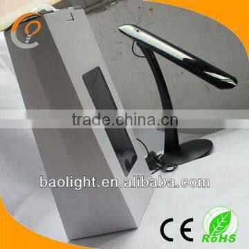 Shenzhen Factory Modern LED Reading Desk Lamp Keys Neck Swan