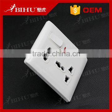 2016 Trending Hot Products I Gang 13A electrical Wall Switched socket