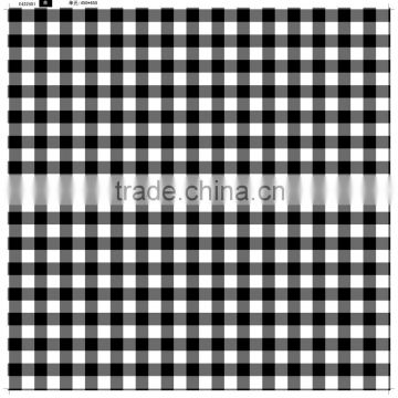 2014 newest pattern checked peva table cloth with waved edge
